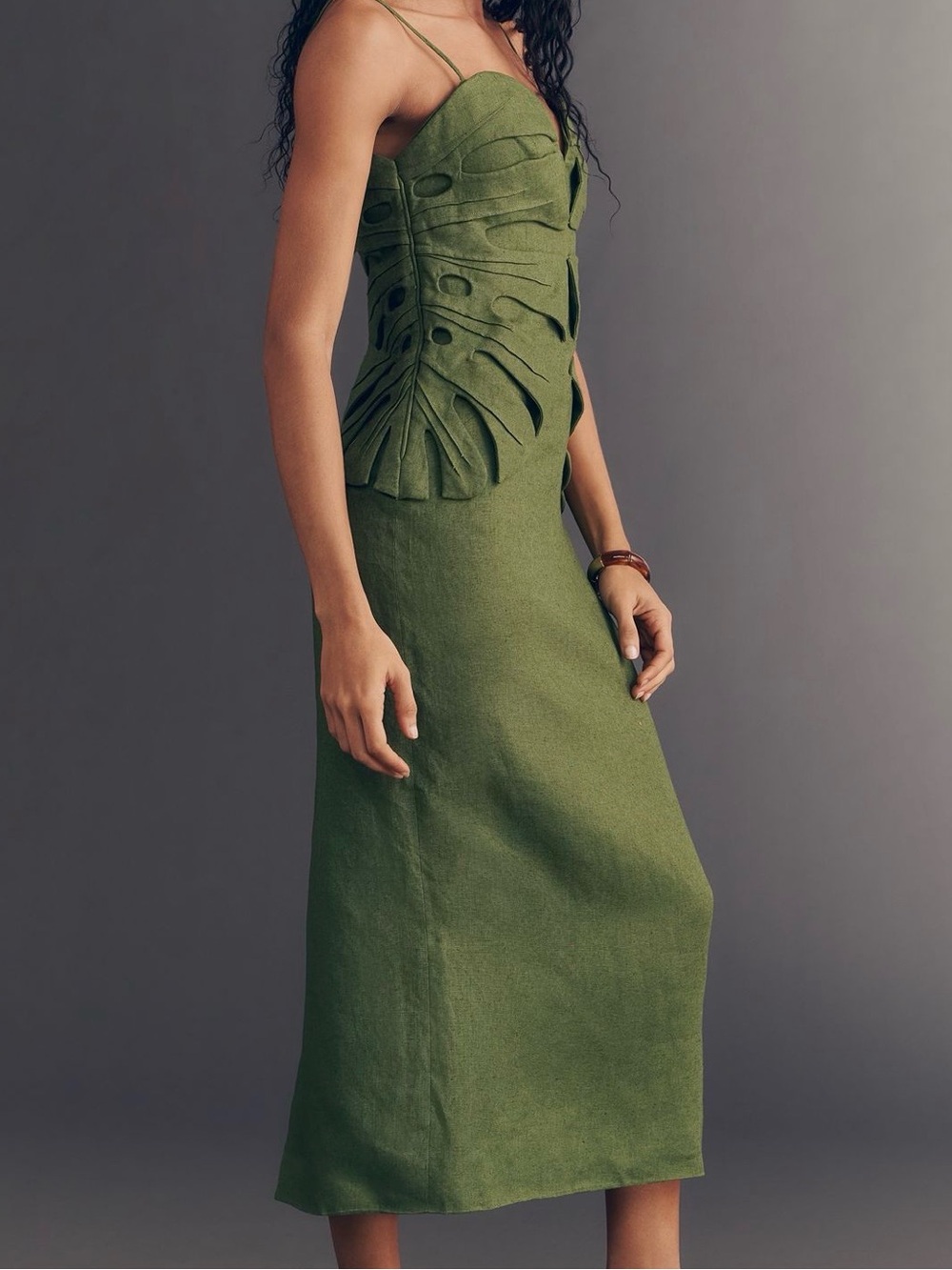 FARM Rio - Linen Monstera Leaf Midi Dress - Picture 5 of 7